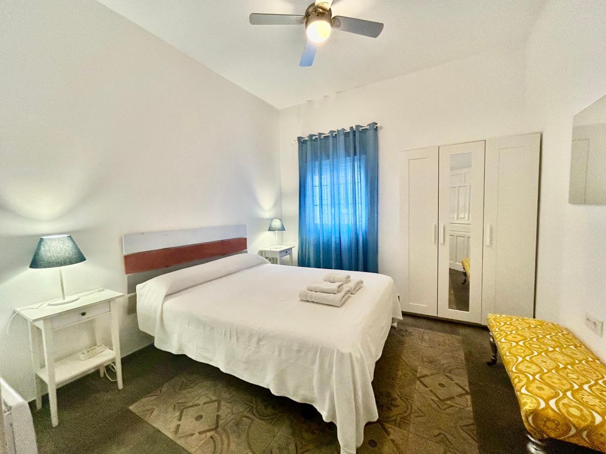 Acogedor 8pax 4bdr 2bth - Cozyhomesevilla1 Apartament Sewilla