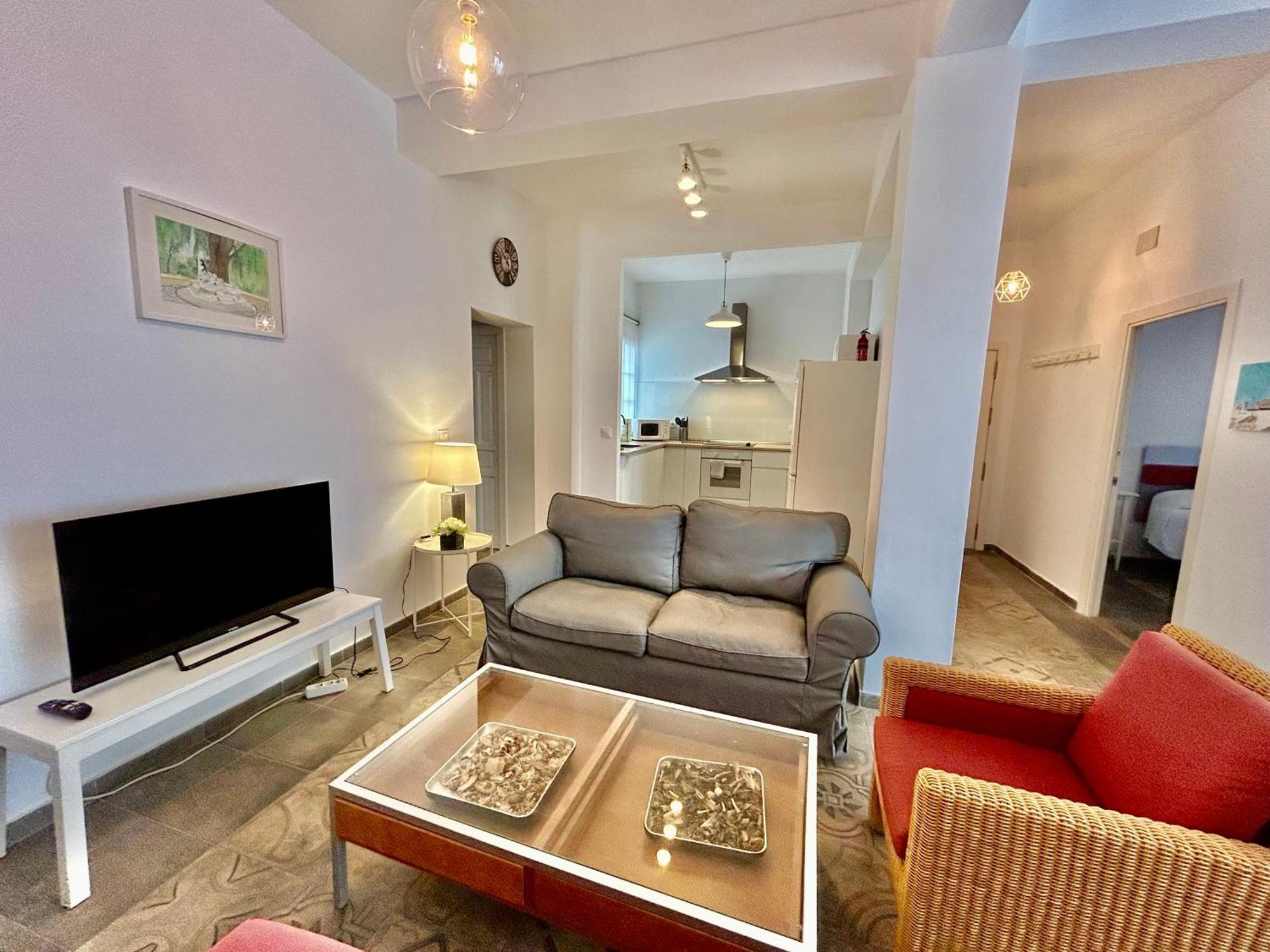 Acogedor 8pax 4bdr 2bth - Cozyhomesevilla1 Apartament