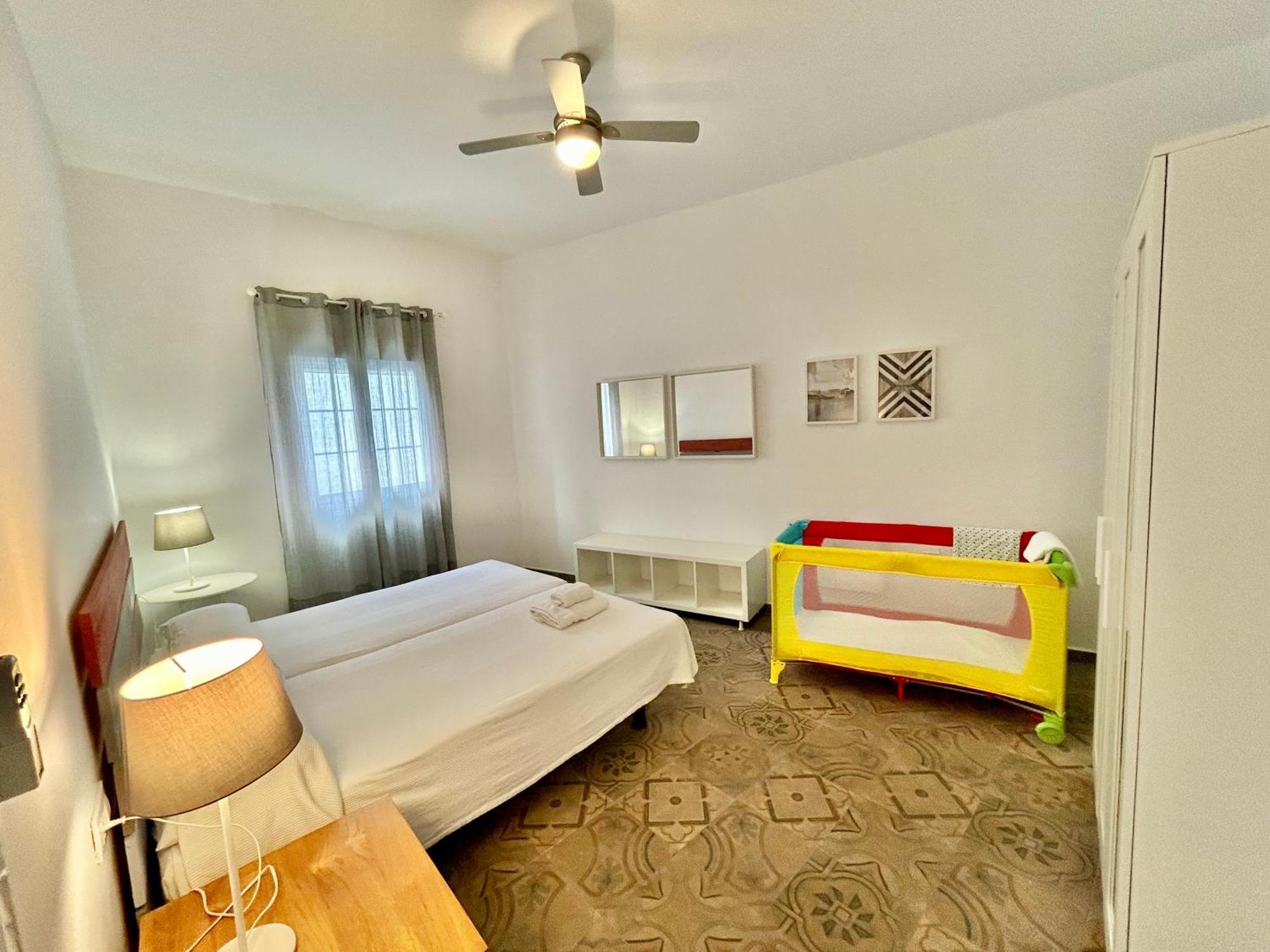 Acogedor 8pax 4bdr 2bth - Cozyhomesevilla1 * Sewilla