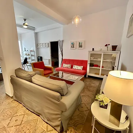 Acogedor Apt 8Pax 4Bdr 2Bth - Cozyhomesevilla1 Exterior photo